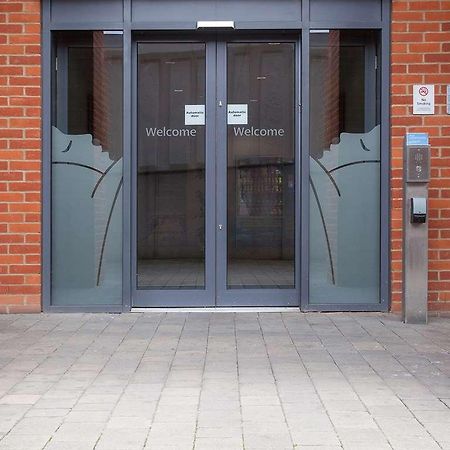 Travelodge High Wycombe Central Εξωτερικό φωτογραφία